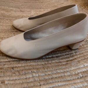 Martiniano Glove Heel in Sand